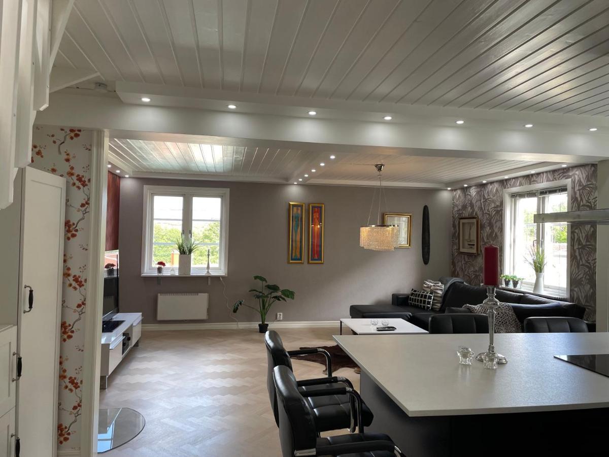 Apartment Uddevalla Bohuslaen Bubbelbad Экстерьер фото