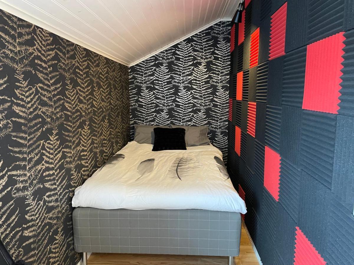 Apartment Uddevalla Bohuslaen Bubbelbad Экстерьер фото