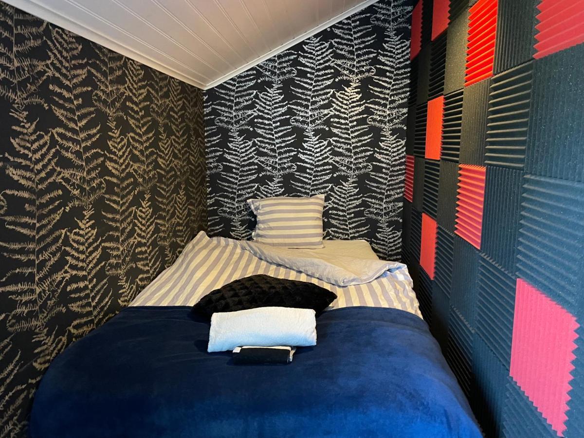 Apartment Uddevalla Bohuslaen Bubbelbad Экстерьер фото