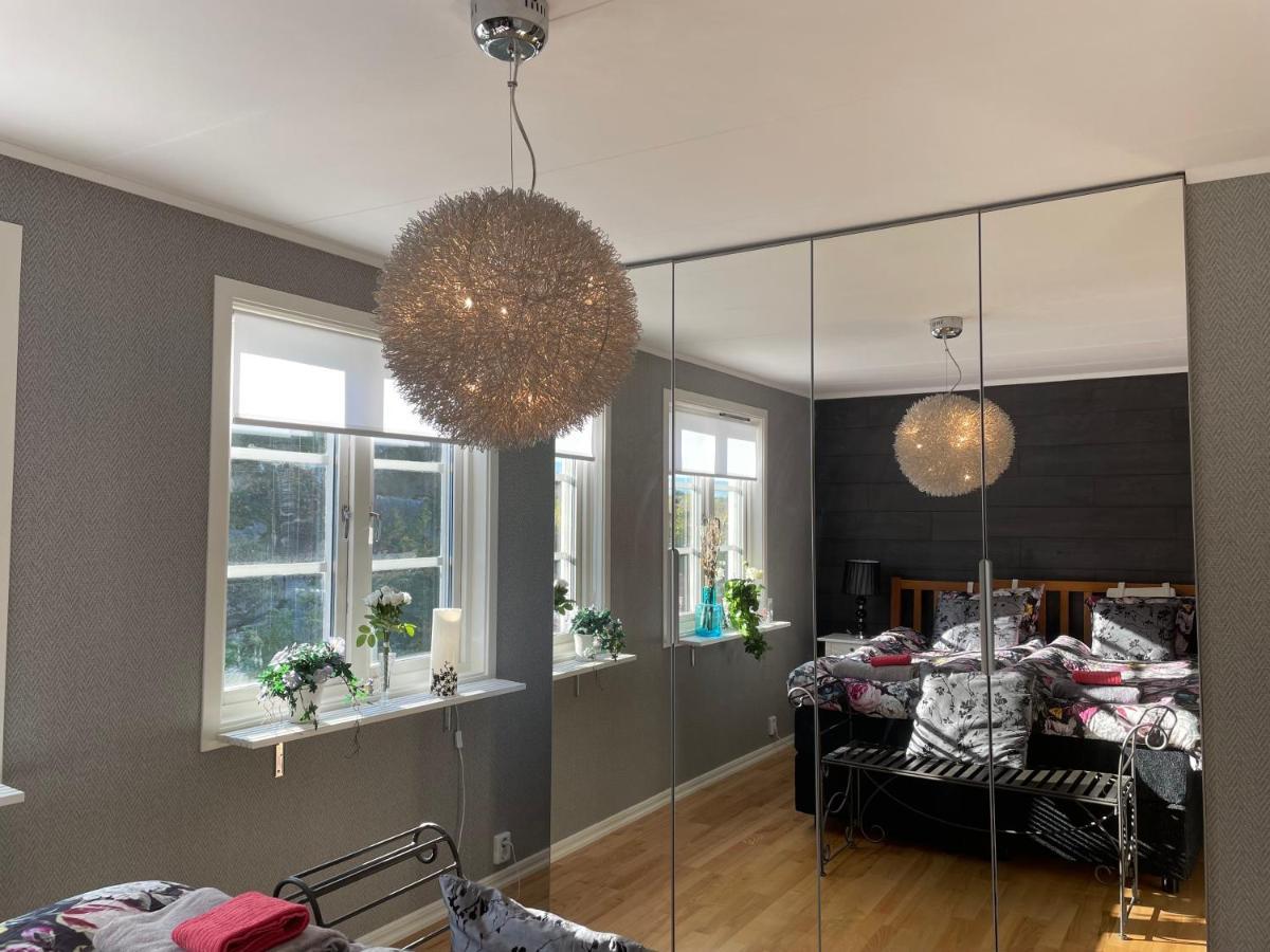 Apartment Uddevalla Bohuslaen Bubbelbad Экстерьер фото